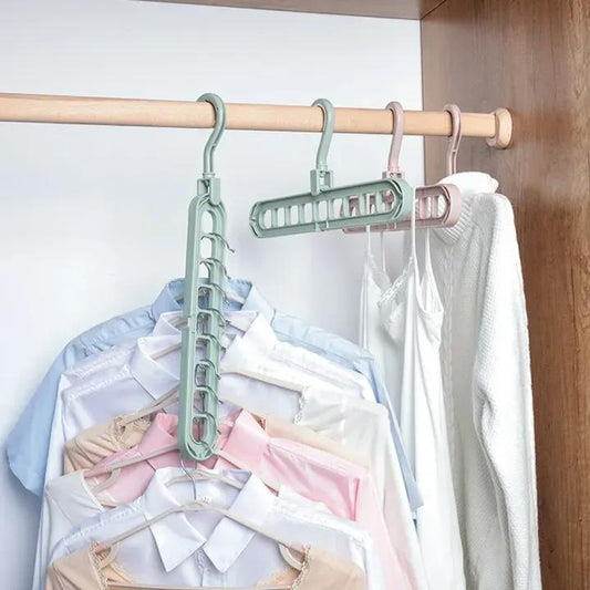 Multi-Port Cloth Hanger